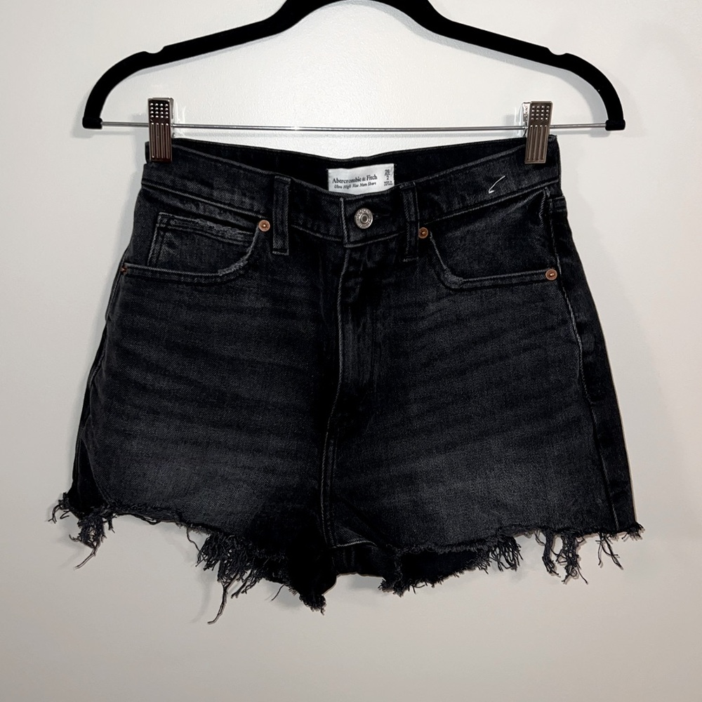 A&F Ultra High Rise Mom Short